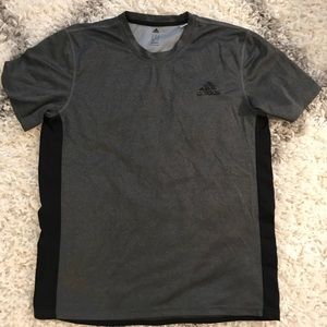 Adidas T-shirt